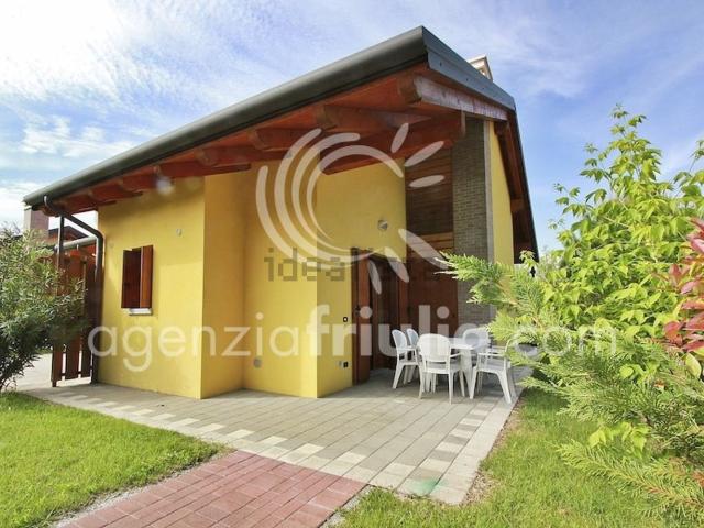 Casa in vendita a Lignano Riviera, Lignano Pineta