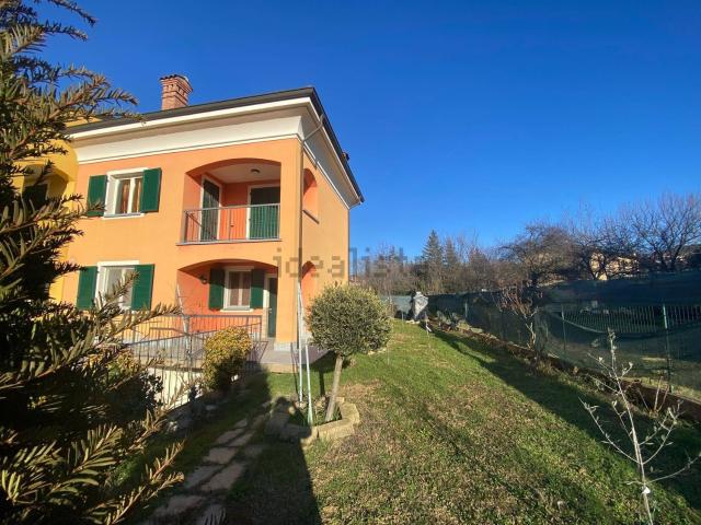 Casa in vendita a Cairo Montenotte, Liguria