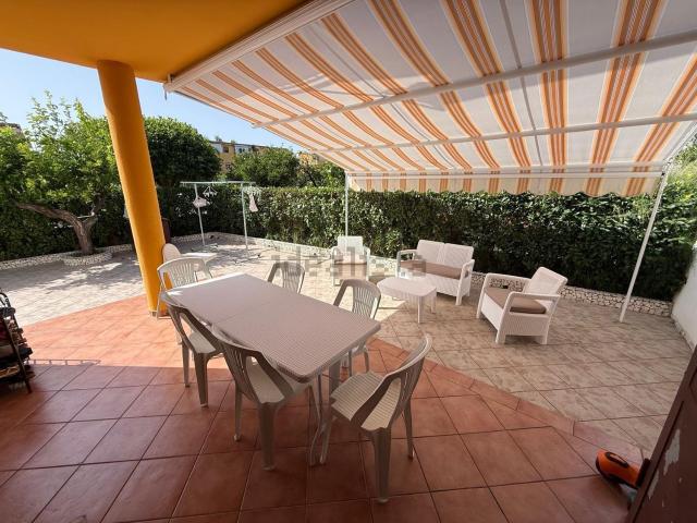 Casa in vendita a Calabria, Cosenza