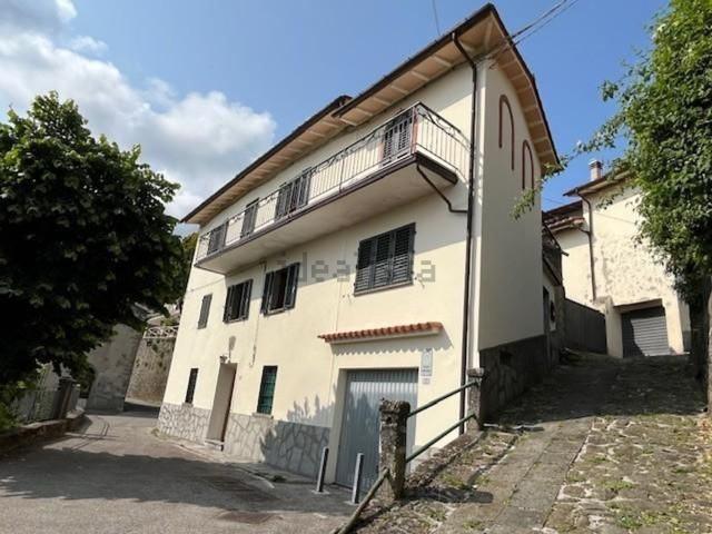 Casa in vendita a Piteglio, Toscana