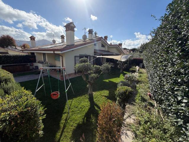 Casa in vendita a Roma Capitale, Lazio