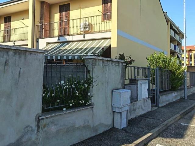 Casa in vendita a Piemonte, Novara