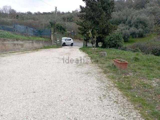 Casa in vendita a Scandriglia, Lazio