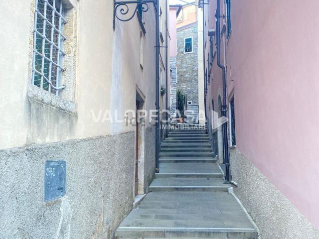 Casa in vendita a Carrara, Toscana