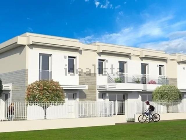 Casa in vendita a Peschiera Del Garda, Veneto