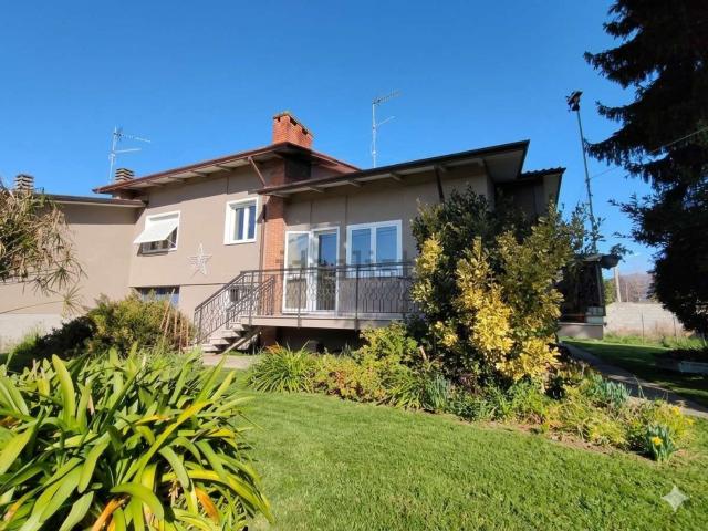Casa in vendita a La Prada, Carrara