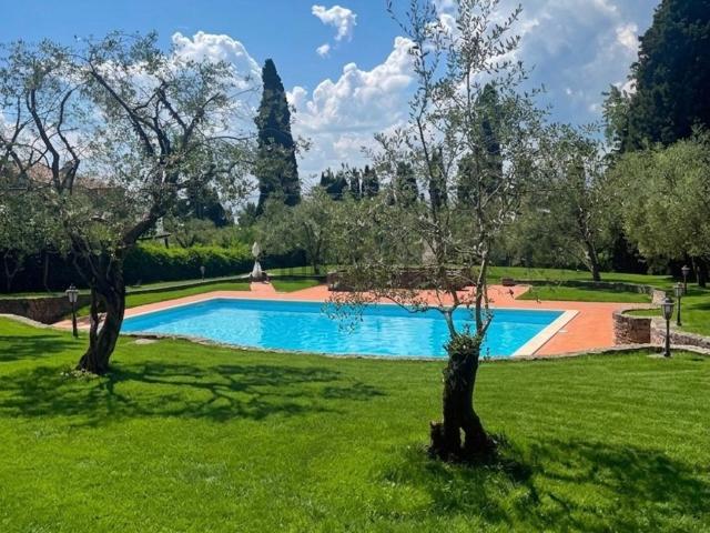 Casa in vendita a Garda, Veneto