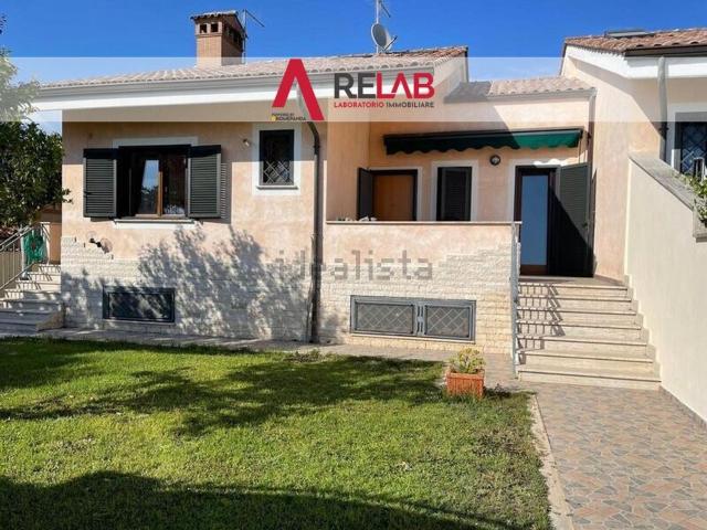 Casa in vendita a Roma Capitale, Lazio