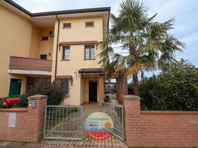 Casa in vendita a Codigoro, Ferrara