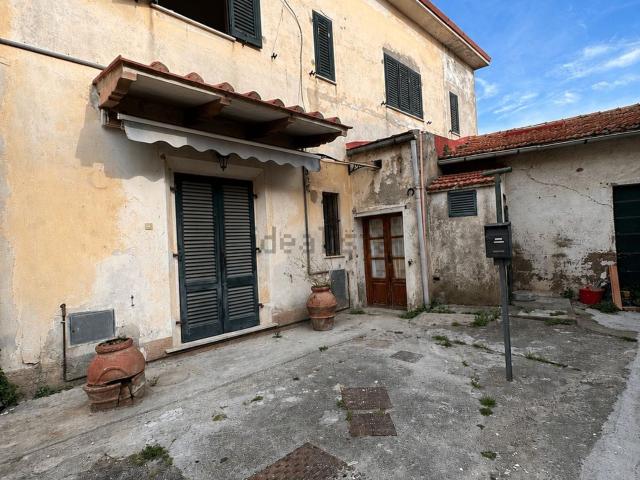 Casa in vendita a San Prospero, Cascina