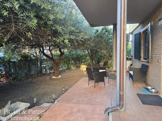 Casa in vendita a Santa Sabina, Perugia