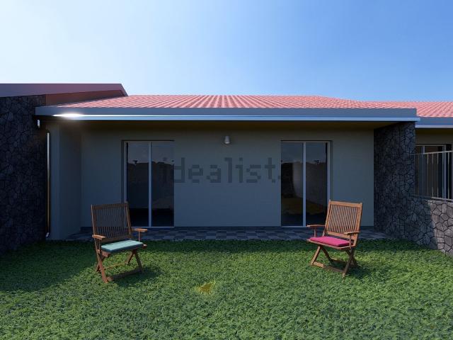 Casa in vendita a San Pietro Clarenza, Sicilia
