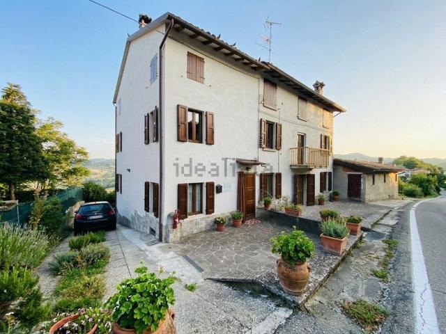 Casa in vendita a Travaglioli, Vezzano sul Crostolo