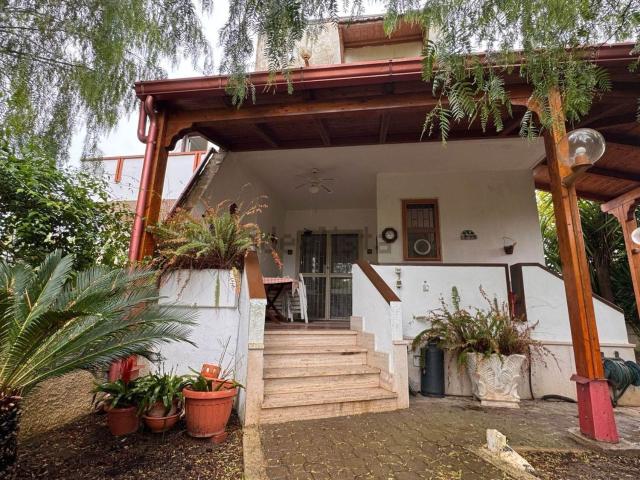 Casa in vendita a Puglia, Taranto