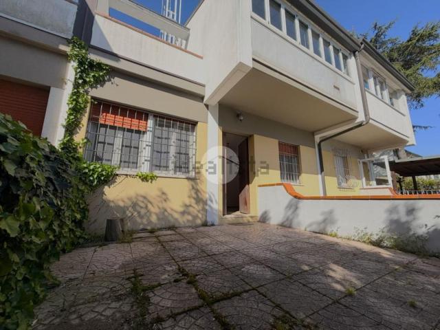Casa in vendita a Ravenna, Reggio Emilia