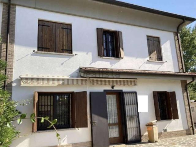 Casa in vendita a Unione Alto Ferrarese, Cento