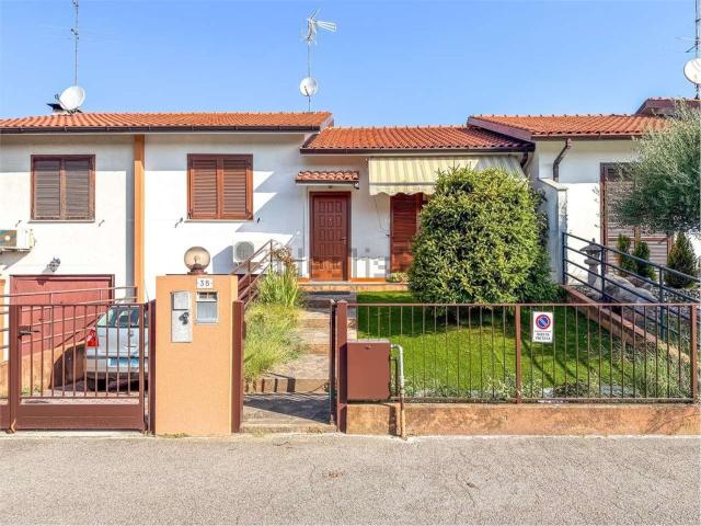 Casa in vendita a Cassinetta di Lugagnano, Milano