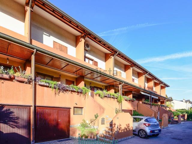 Casa in vendita a Seregno, Lombardia