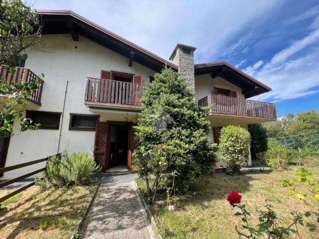 Casa in vendita a Villa Di Tirano, Lombardia