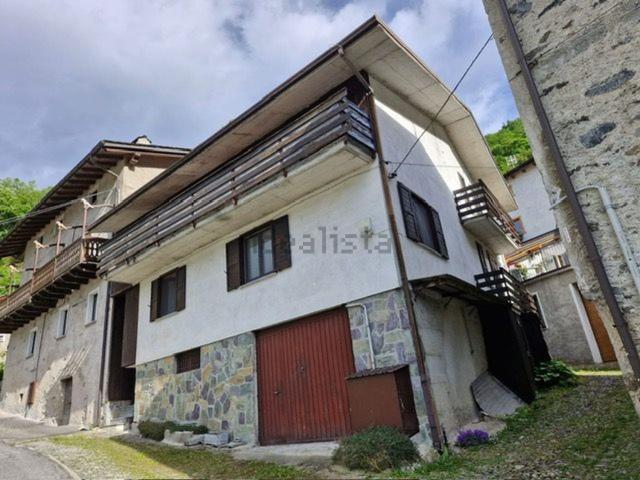 Casa in vendita a Piateda, Lombardia