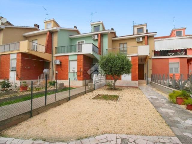 Casa in vendita a San Donato, Pescara
