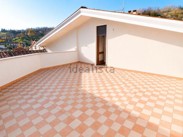 Casa in vendita a Brogliano, Veneto