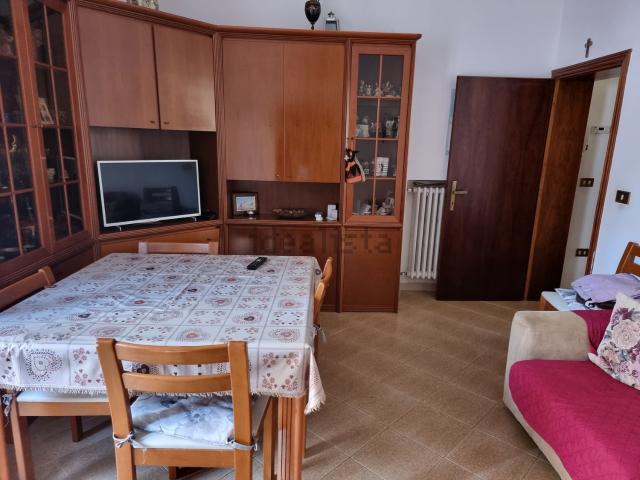 Casa in vendita a Centro storico, Marche