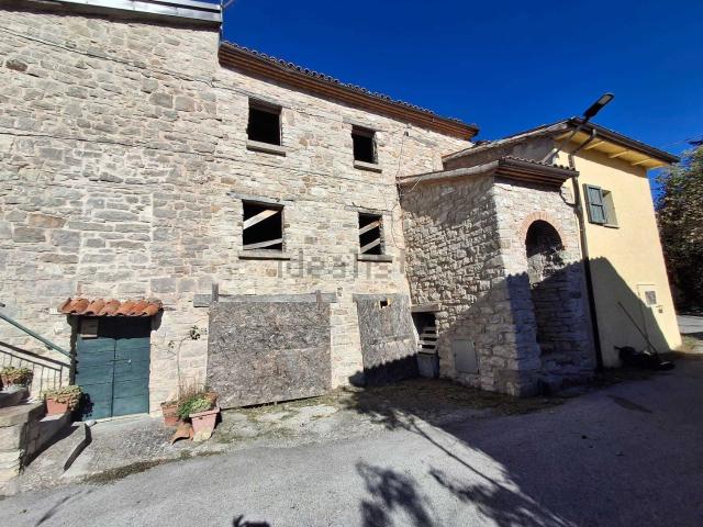 Casa in vendita a Unione di comuni Valmarecchia, Maiolo
