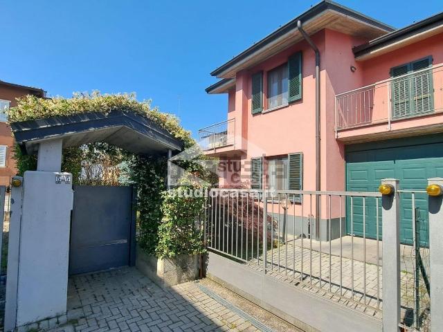 Casa in vendita a Fornovo San Giovanni, Lombardia