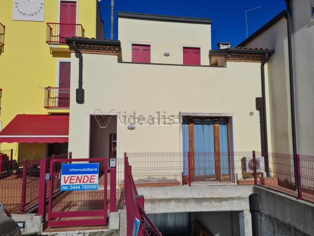 Casa in vendita a Barbarano Mossano, Ponte Di Mossano