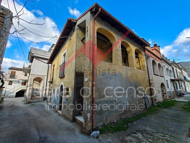 Casa in vendita a Pettorano Sul Gizio, Abruzzo