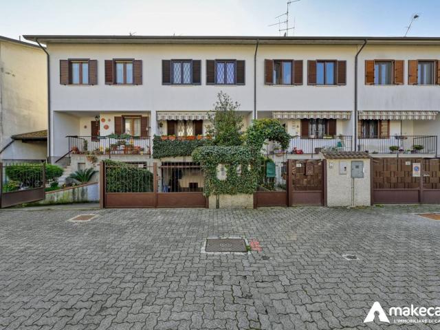 Casa in vendita a Mulazzano, Lombardia