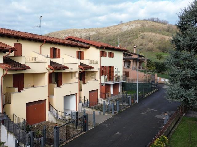Casa in vendita a Tresinaro - Secchia, Re