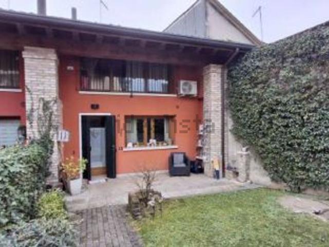 Casa in vendita a Ai Baruffa, Crespano del Grappa