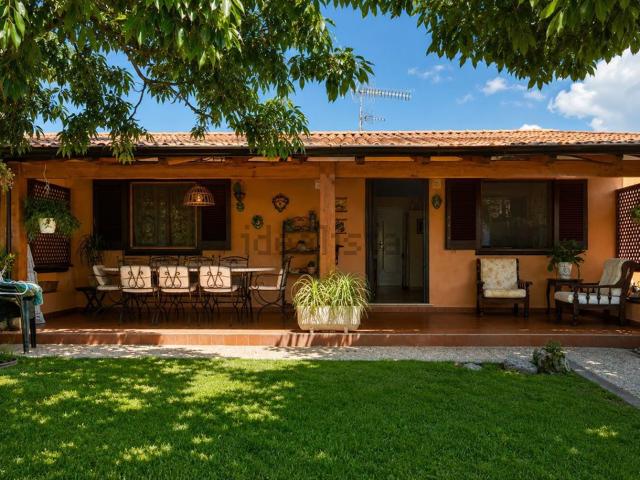 Casa in vendita a Brivadi, Ricadi