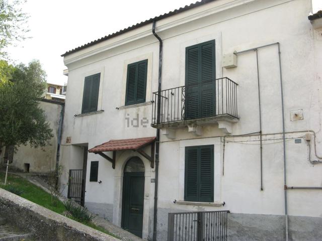 Casa in vendita a Popoli Terme, Pescara