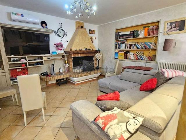 Casa in vendita a Coriano, Reggio Emilia