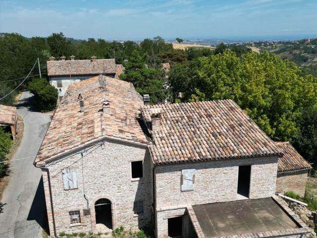 Casa in vendita a Mondaino, Reggio Emilia