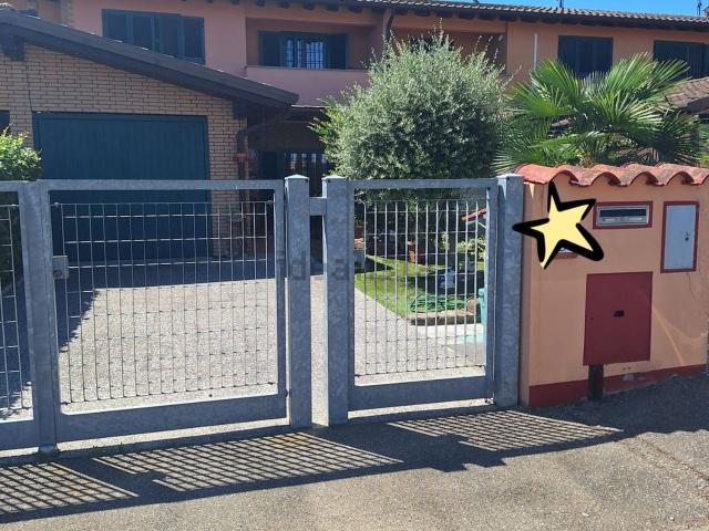 Casa in vendita a Torrevecchia Pia, Lombardia