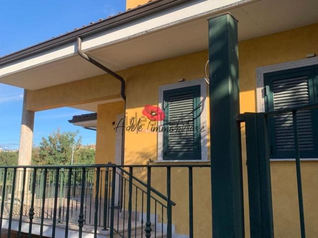 Casa in vendita a Guidonia Montecelio, Roma Capitale