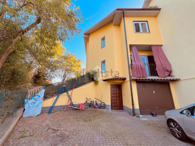 Casa in vendita a Piemonte, Asti