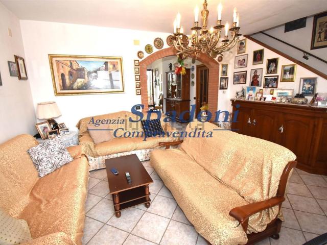Casa in vendita a Montevettolini, Toscana