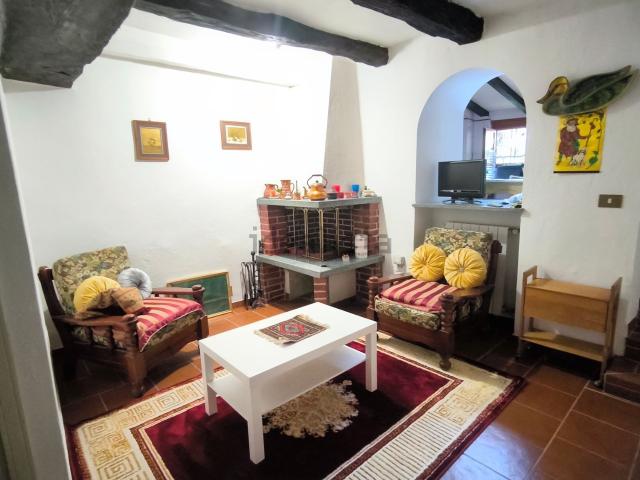 Casa in vendita a Arico, Piemonte