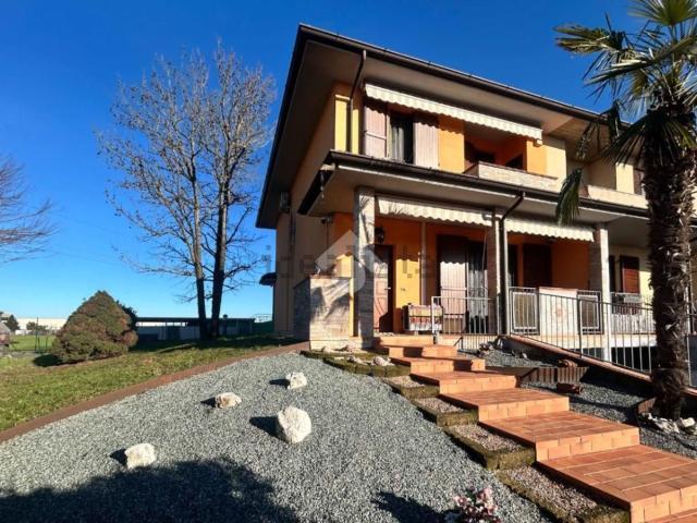 Casa in vendita a Casaletto Ceredano, Lombardia