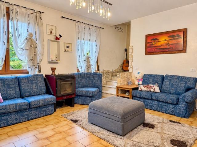 Casa in vendita a Camisino, Caltrano