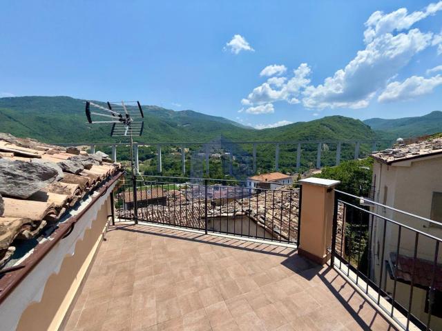 Casa in vendita a Villa Santa Maria, Abruzzo