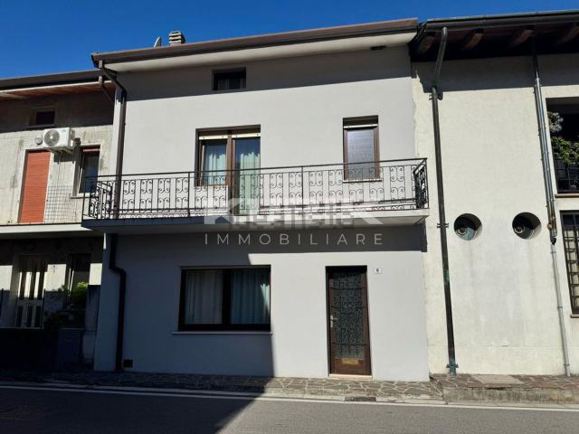 Casa in vendita a Alesso / Dalès, Trasaghis / Trasagas