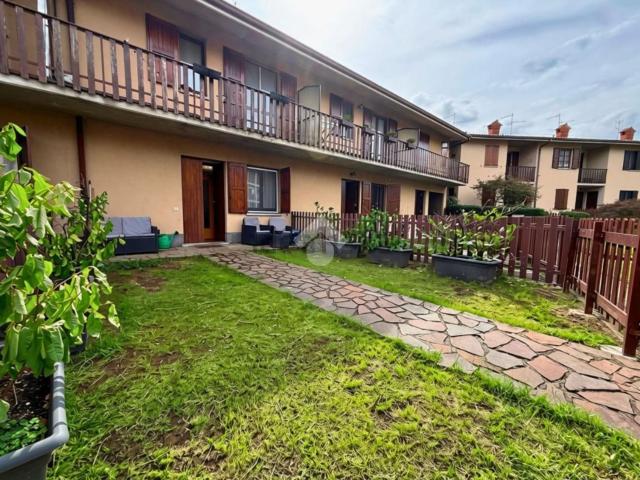 Casa in vendita a Guzzanica, Dalmine
