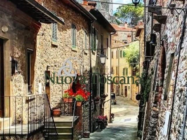 Casa in vendita a Civitella in Val di Chiana, Toscana