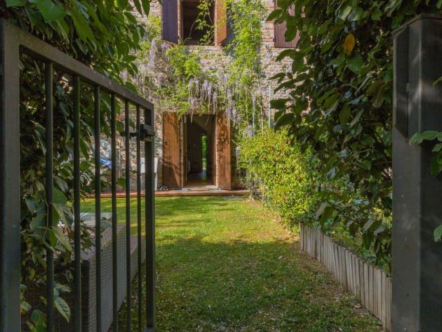 Casa in vendita a La Bazzarina, Agazzano